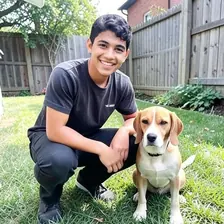 Jorge S. junto a su perro